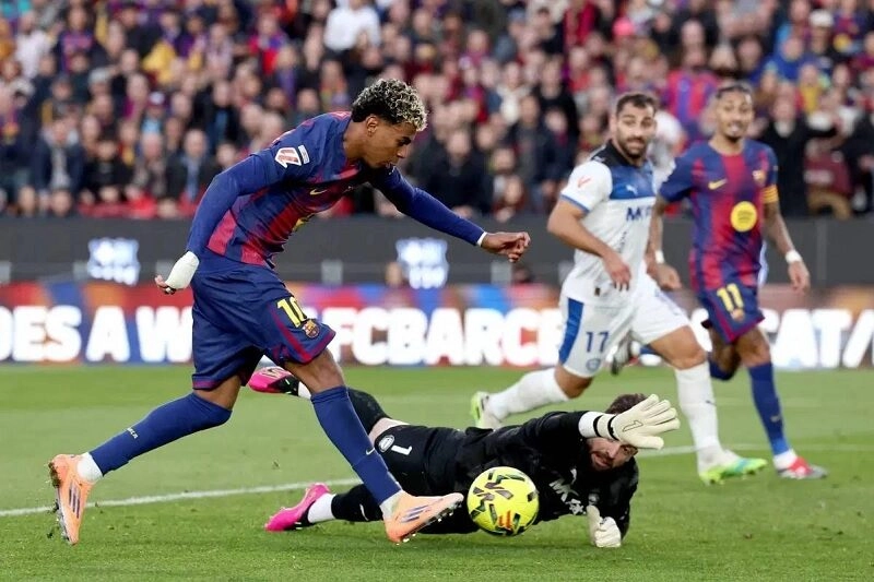 Soi kèo Alaves vs Barcelona