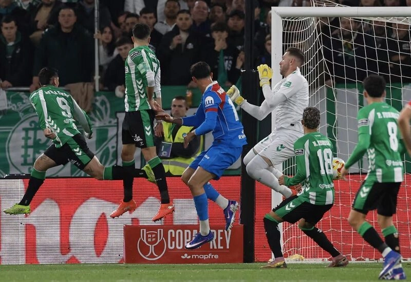Soi kèo Betis vs Elche