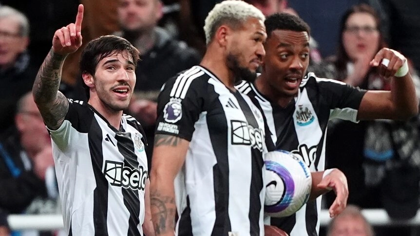 Soi kèo Fulham vs Newcastle
