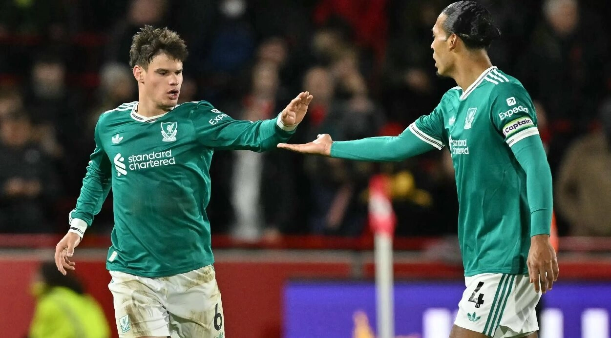 Soi kèo Liverpool vs Brentford